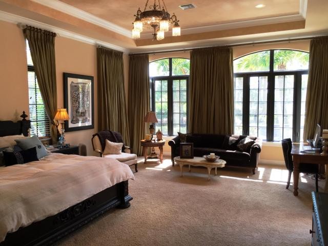 master suite/ sitting area