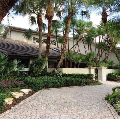 governors driveway