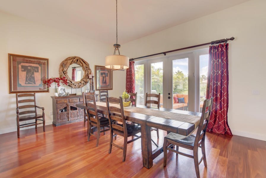 dining room