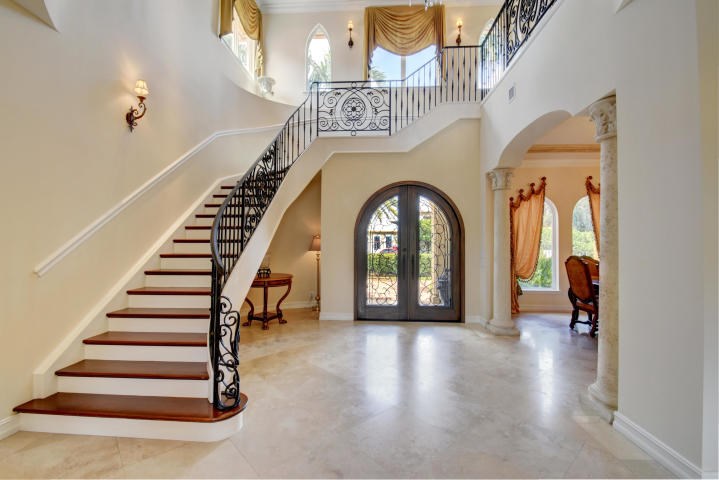 grand foyer