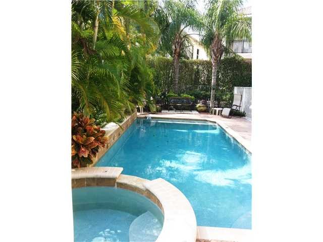 pool & spa