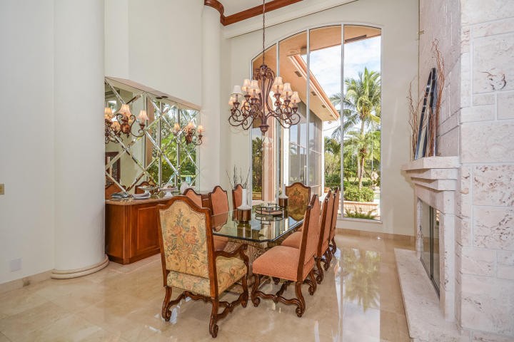 formal dining room