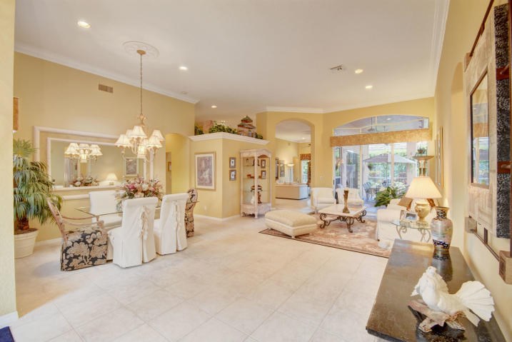 formal dining room - - formal living room